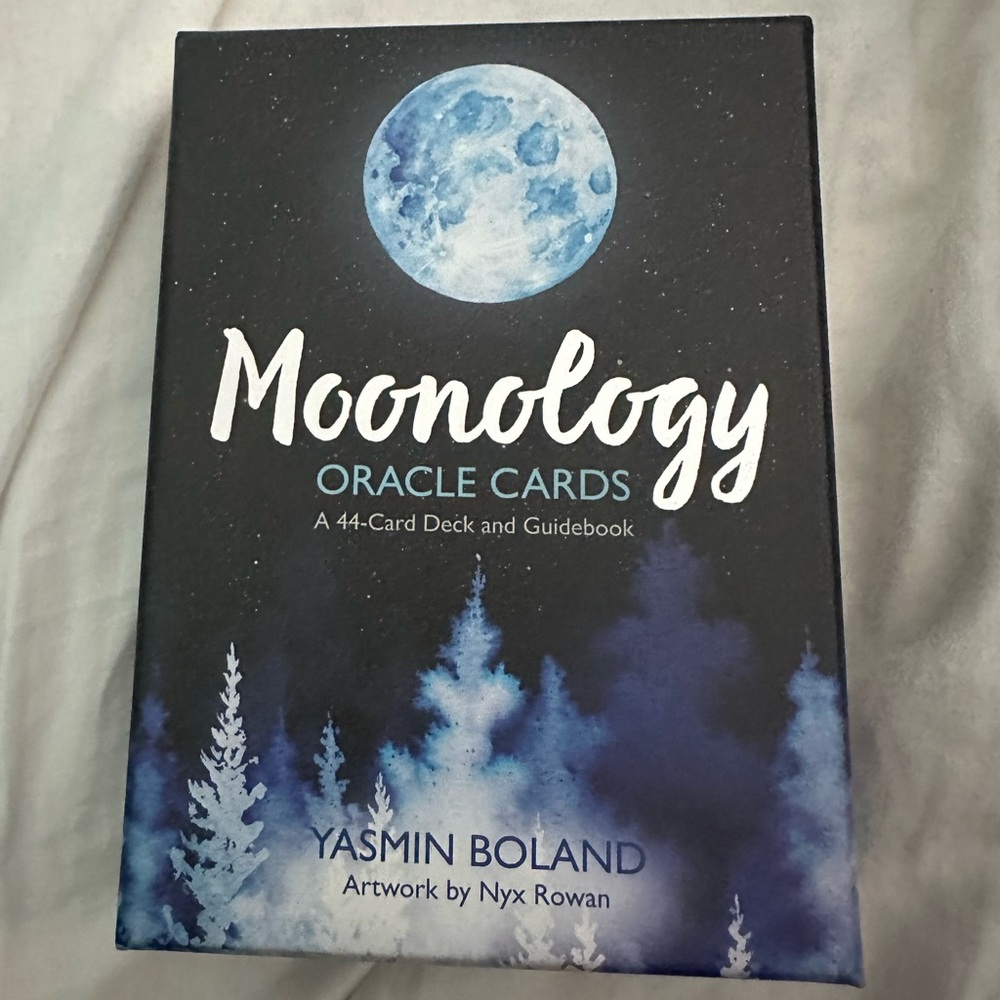 Moonology oracle cards